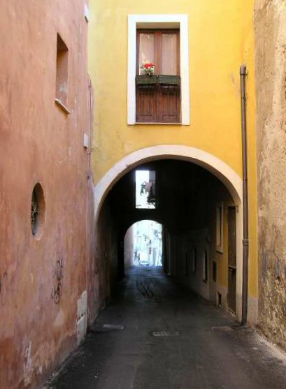 Olde alley in Cagliari