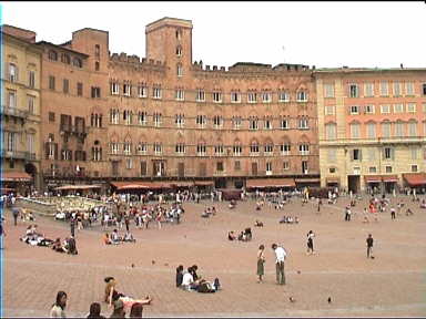 Shell shaped Il Campo square in Siena