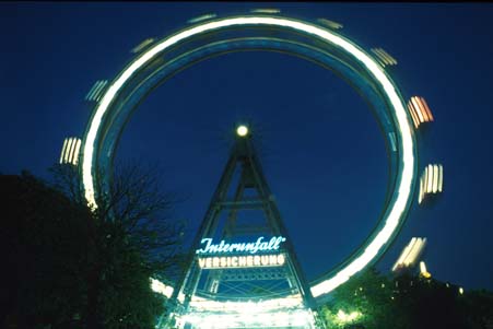 The giant wheel by night