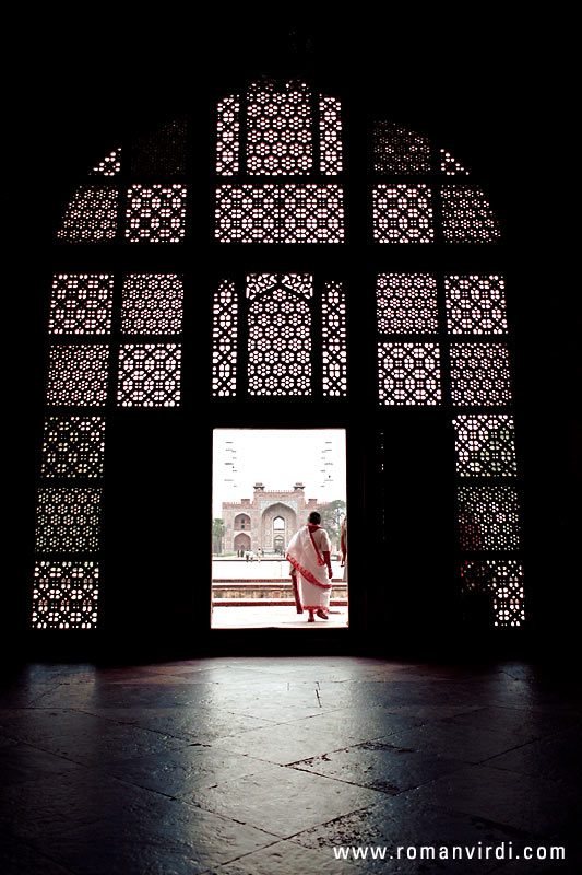 Looking out from the main chamber of Akbar's tomb in Sikandra