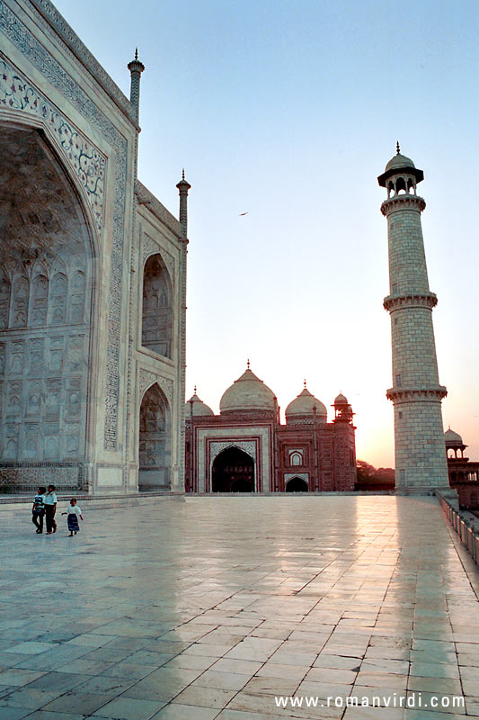 The back of the Taj at sunset