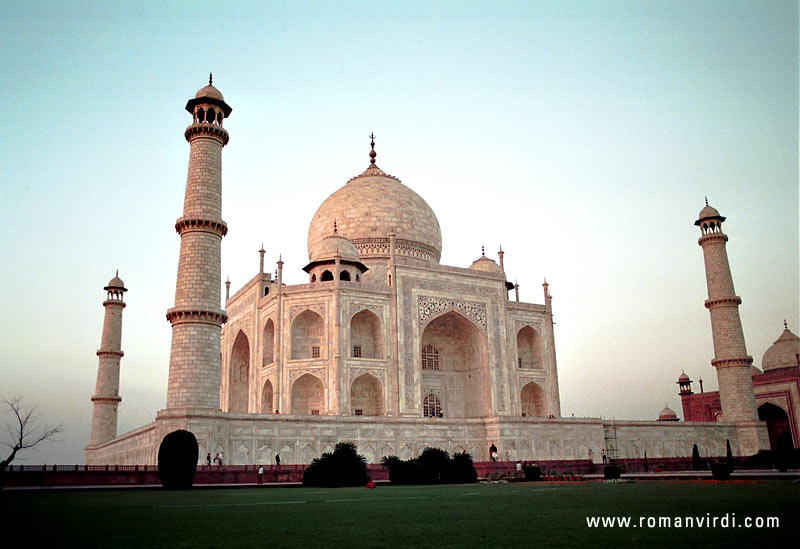 One of the most stunning buildings on the planet, the Taj Mahal.