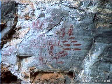 Ancient cave markings thousands of years old