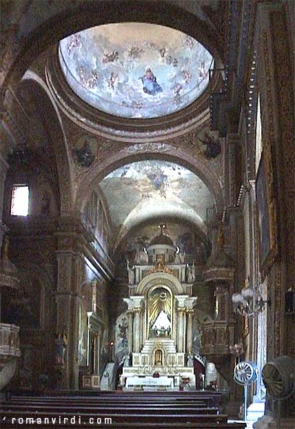 The interior of Iglesia y Monasterio de San Fransisco de Asis