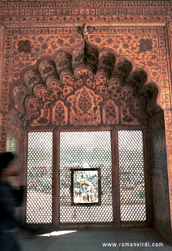 Intricate screen carved out of marble in Old Delhi's Red Fort