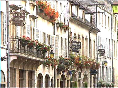 Beaune facades