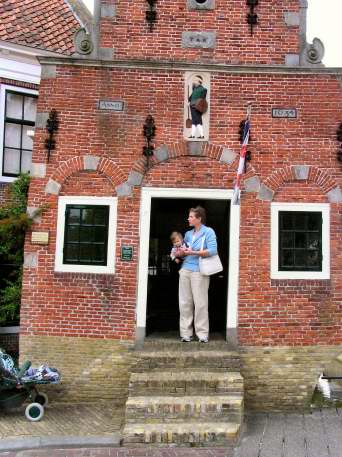 Olde restored house, which used to contain a family of 13 (!!) is open to the public. It doesn't seem that anything is straight or at right angles in this quaint little building 