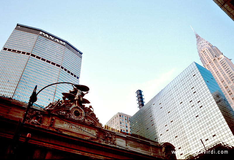 The Grand Central Station, seen on the lower part of the picture, had a great atmosphere inside. The pointy building on the right is the Chrysler Building, on the left the Pan Am Building (now defunct)