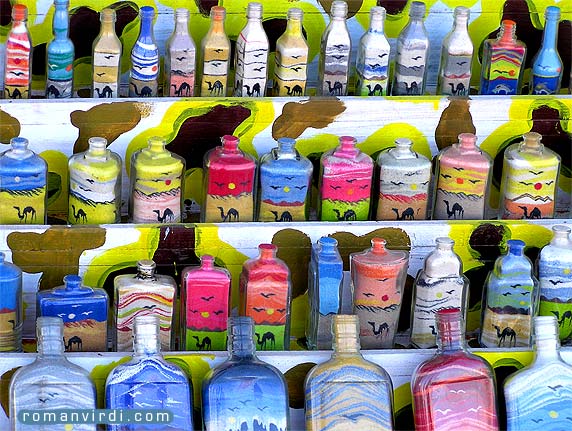 These nice little sand bottles are omnipresent