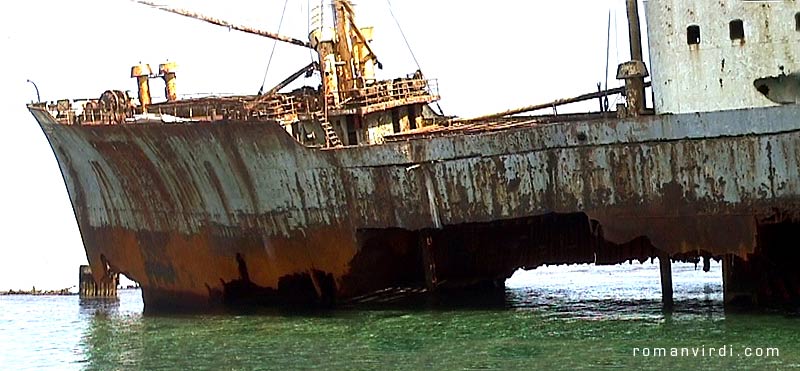 The Louilla close up. Dive boats don't normally venture so close to the riff, this one fortunately did