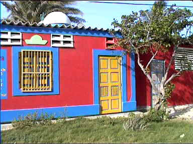 Colourful Gran Roque house